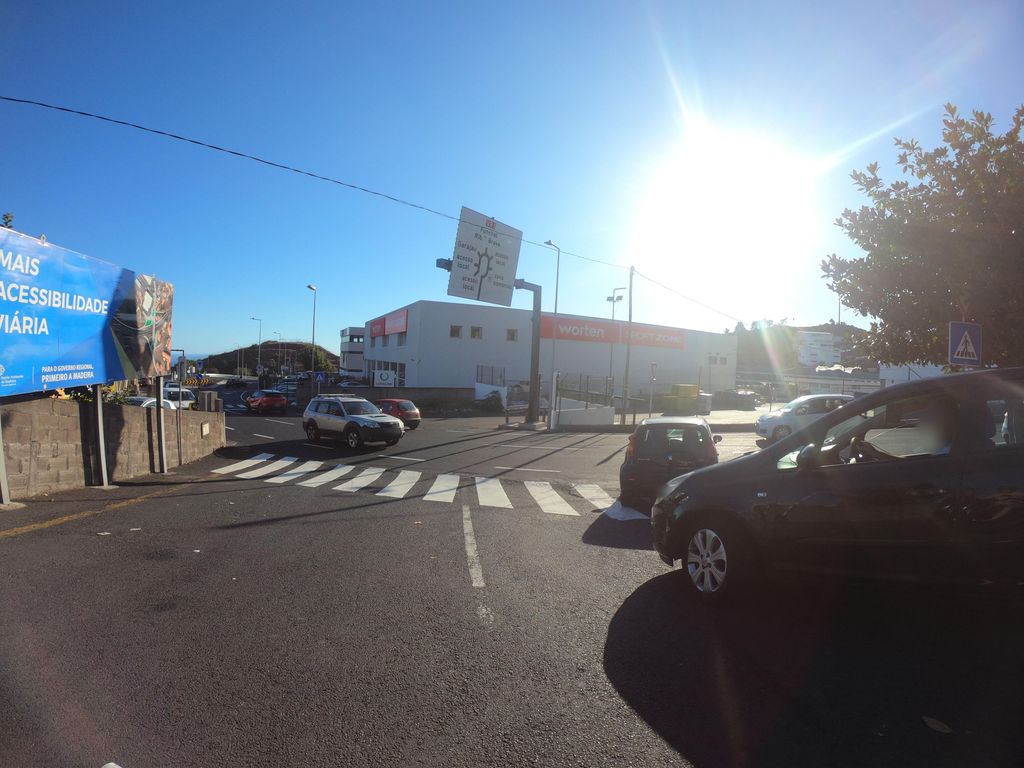 Bora Lá Comer